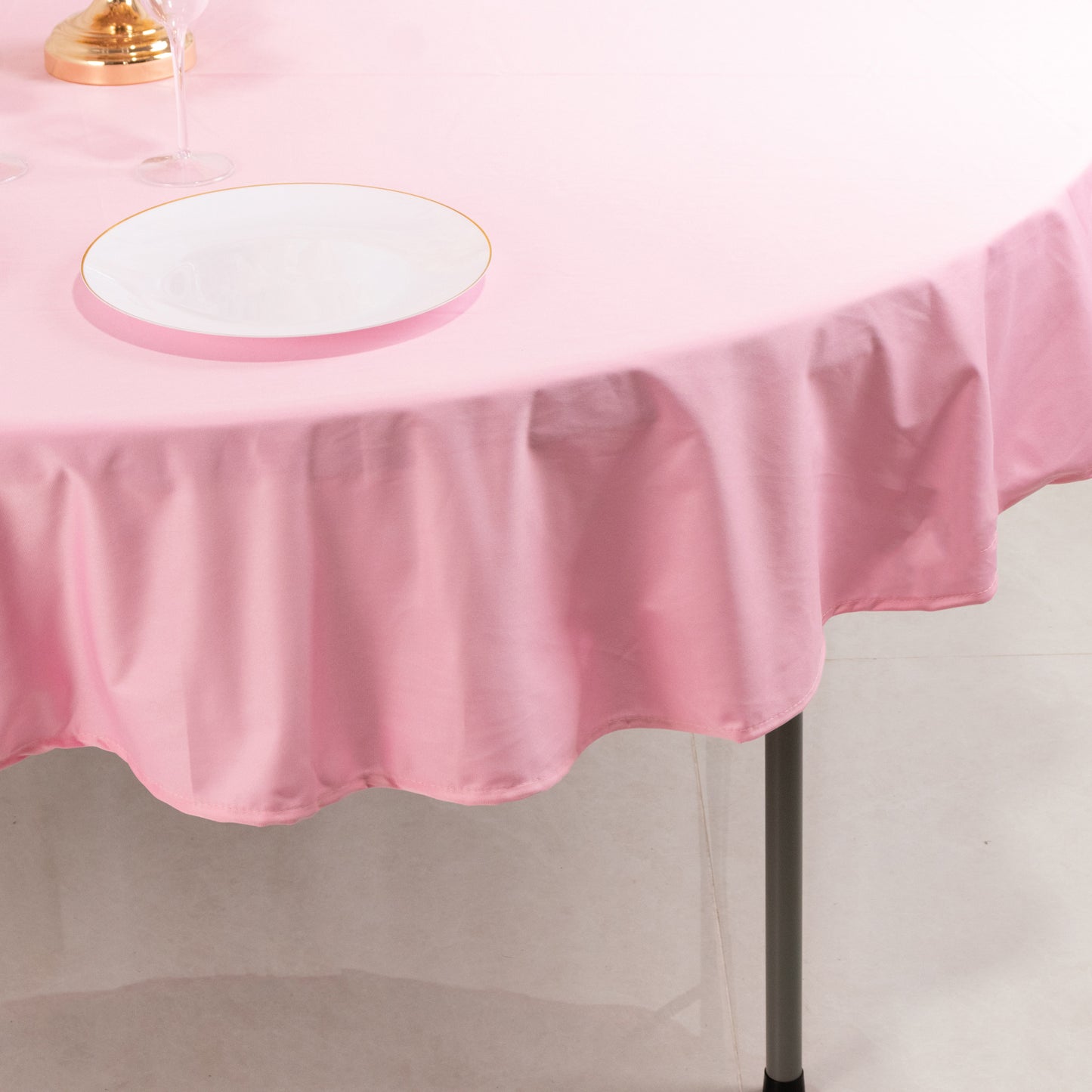 70" Pink Premium Scuba Wrinkle Free Round Tablecloth, Scuba Polyester Tablecloth