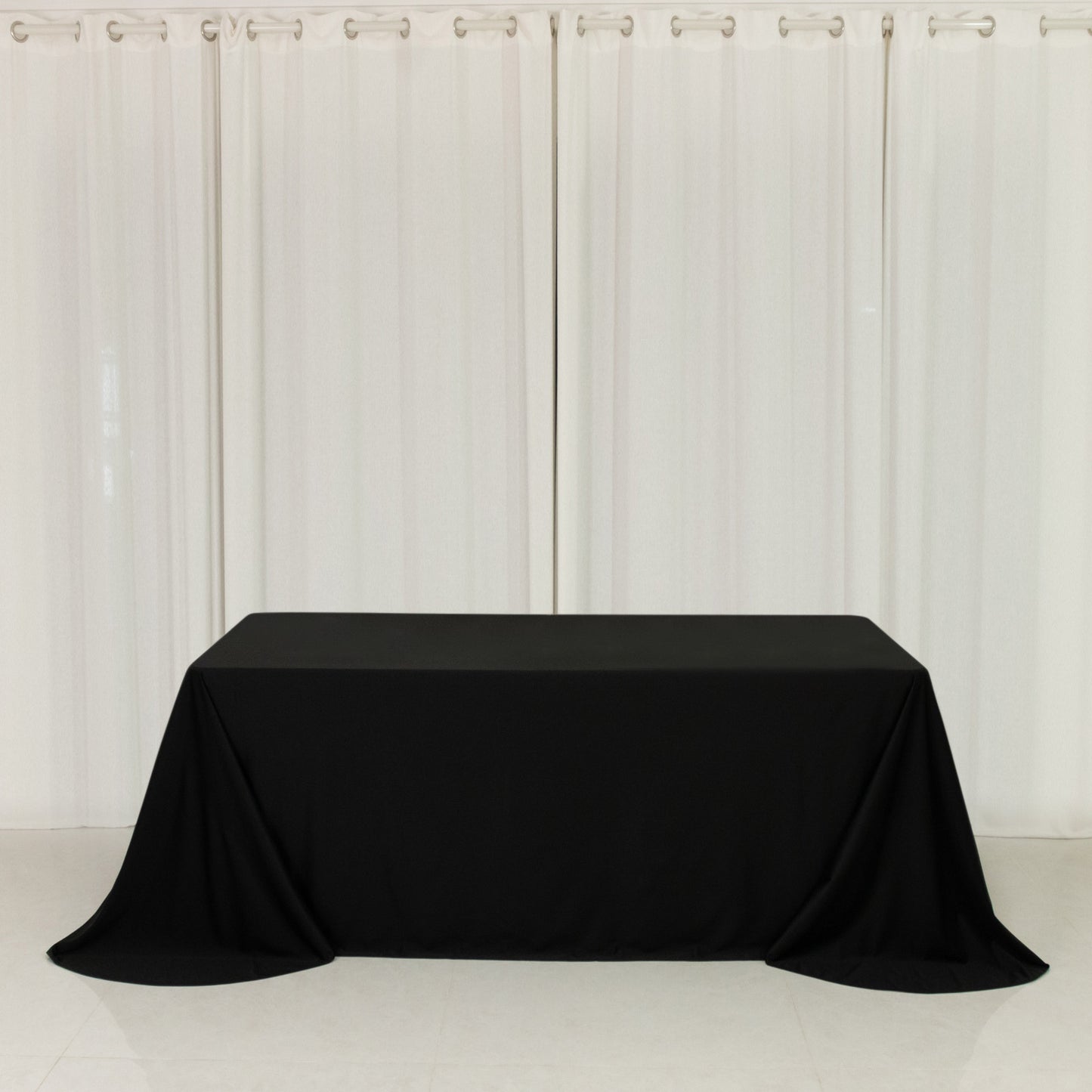 Scuba Rectangular 90"x132" Tablecloth Black with Rounded Corners – Seamless, Wrinkle Free & Stain Resistant Table Cover