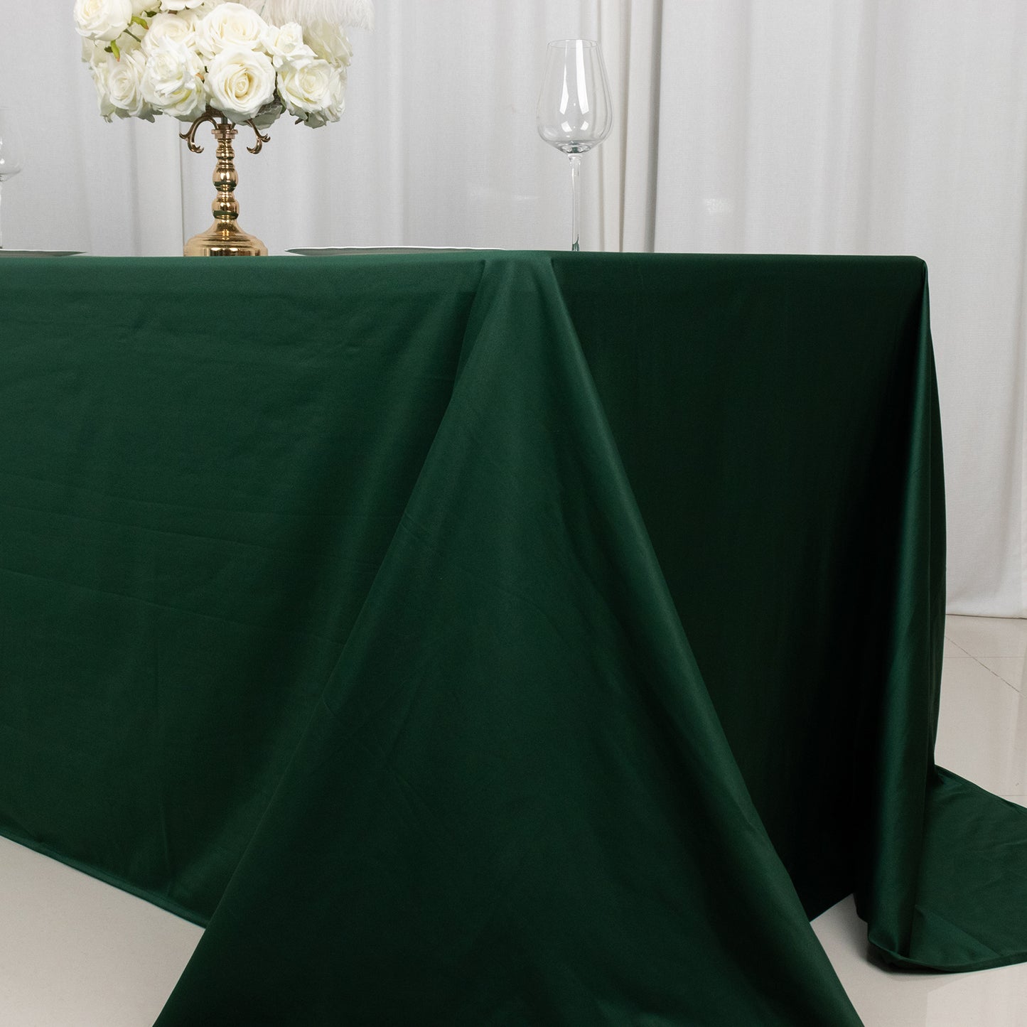 90"x132" Hunter Emerald Green Premium Scuba Wrinkle Free Rectangular Tablecloth, Seamless Scuba Polyester Tablecloth