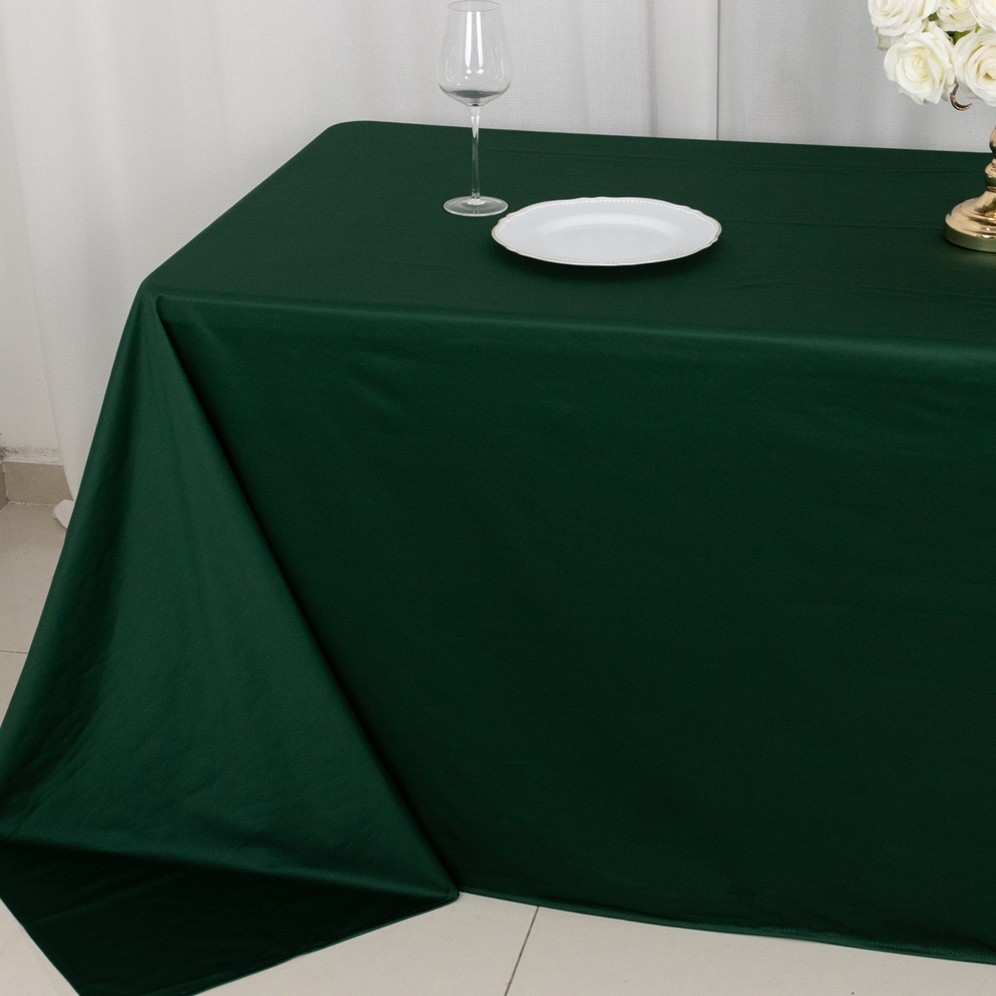 90"x132" Hunter Emerald Green Premium Scuba Wrinkle Free Rectangular Tablecloth, Seamless Scuba Polyester Tablecloth