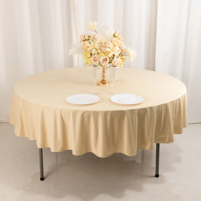 Seamless Table Cover for a Refined Look
