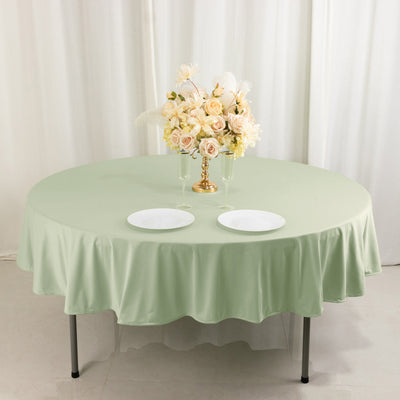 Seamless Table Cover for a Refined Look
