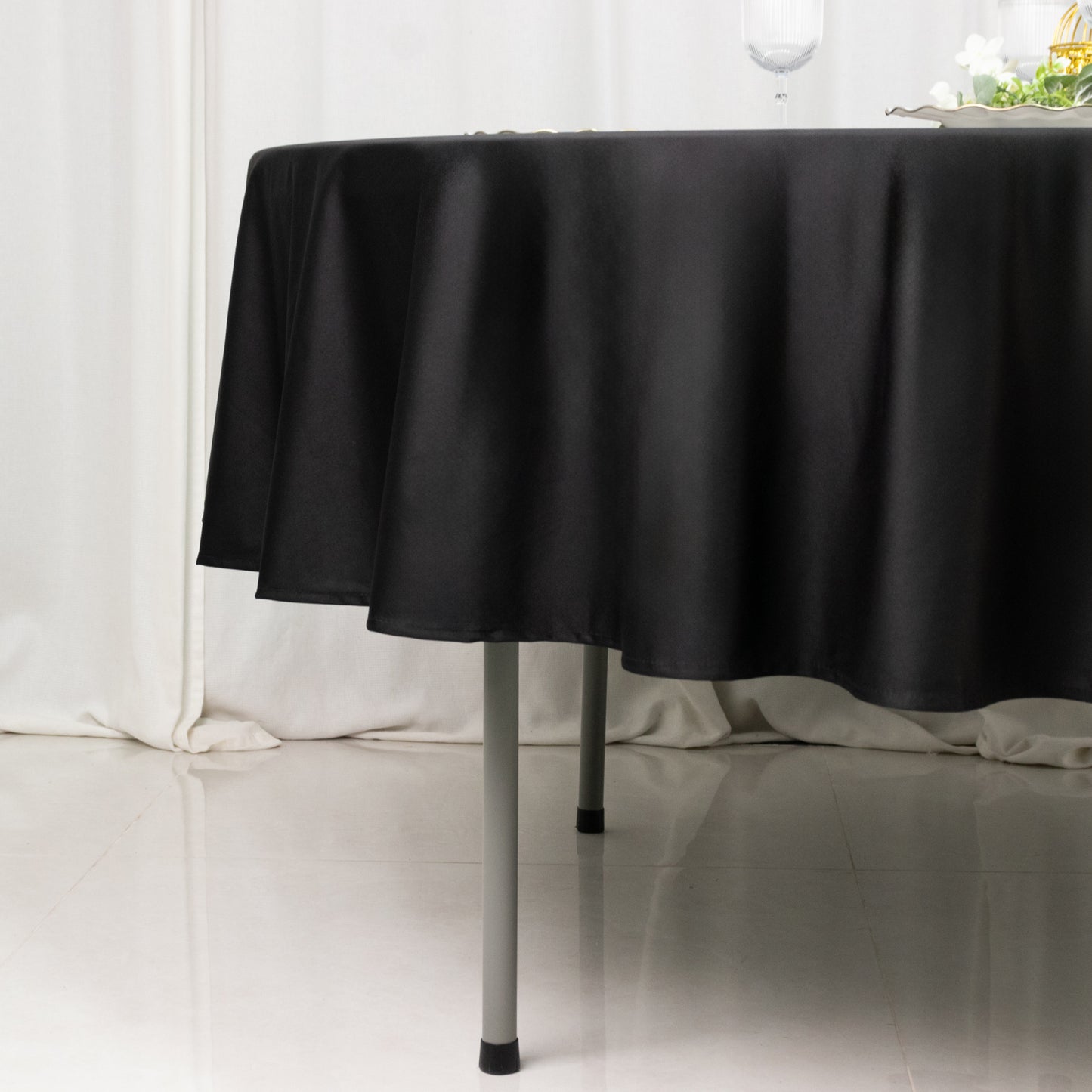 Fire Retardant Scuba Tablecloth – 90" Round Black, Wrinkle Free, Stain Resistant Polyester Cover