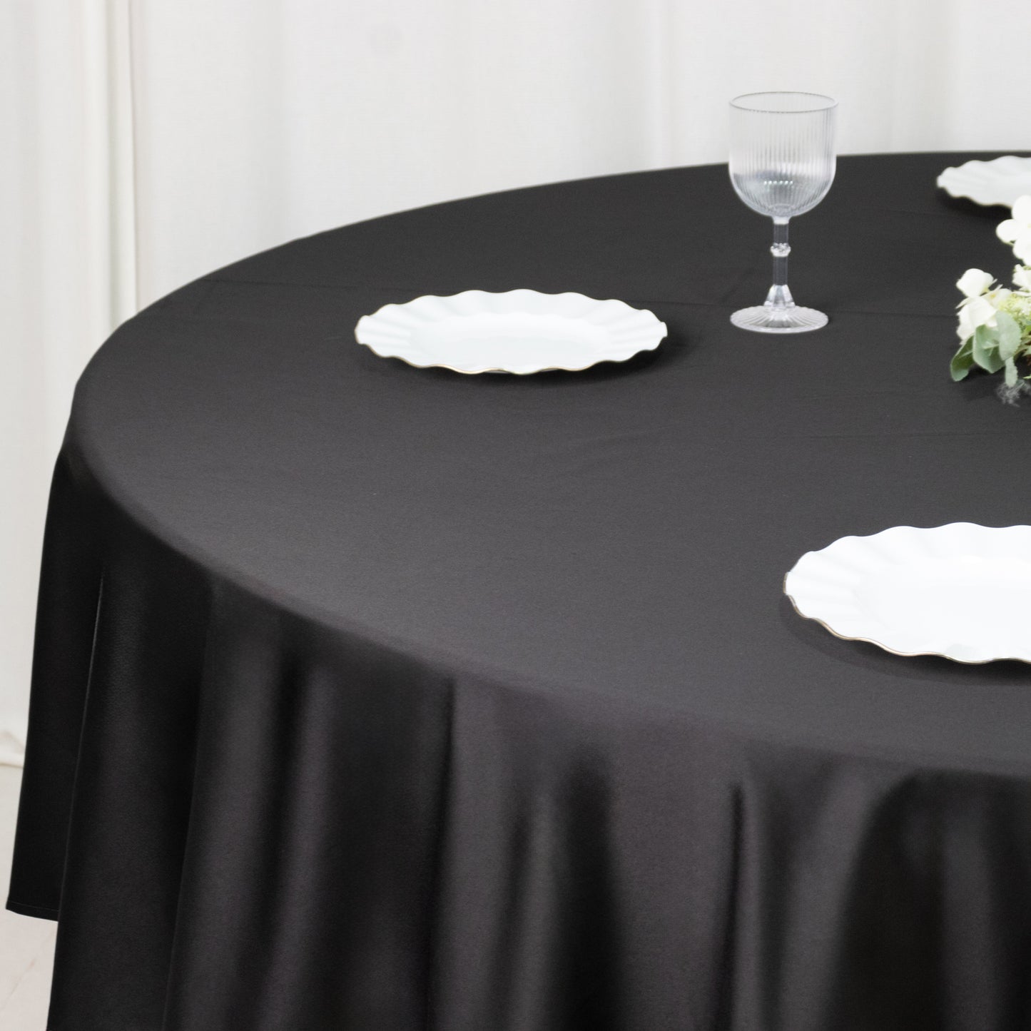 Fire Retardant Scuba Tablecloth – 90" Round Black, Wrinkle Free, Stain Resistant Polyester Cover