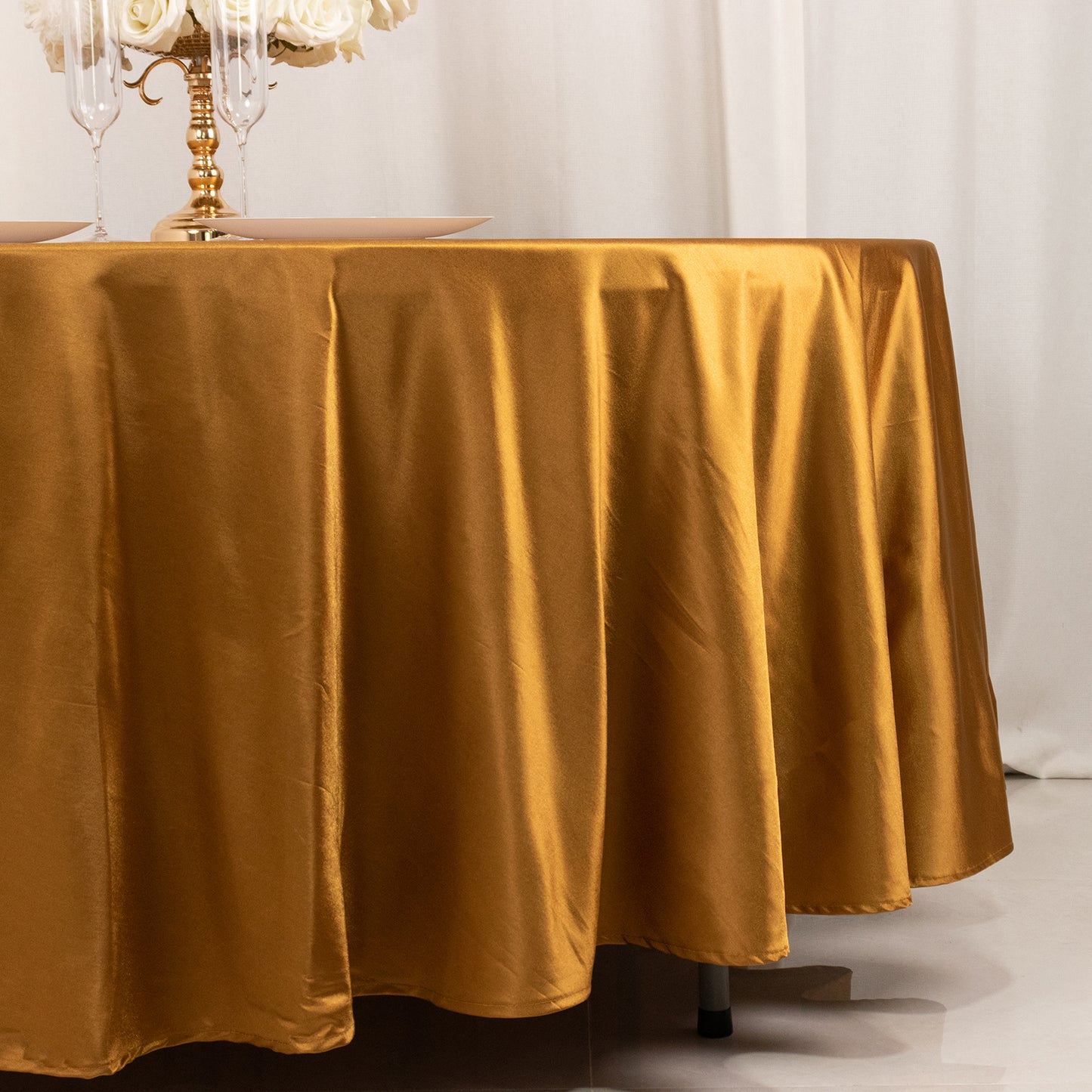 108" Shimmer Gold Premium Scuba Round Tablecloth, Wrinkle Free Polyester Tablecloth