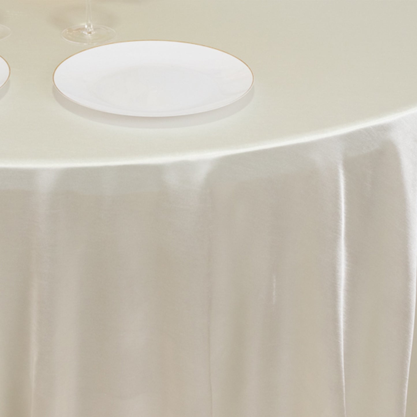 120" Shimmer Pearl White Premium Scuba Round Tablecloth, Wrinkle Free Seamless Polyester Table Cover for 5 Foot Table With Floor-Length Drop