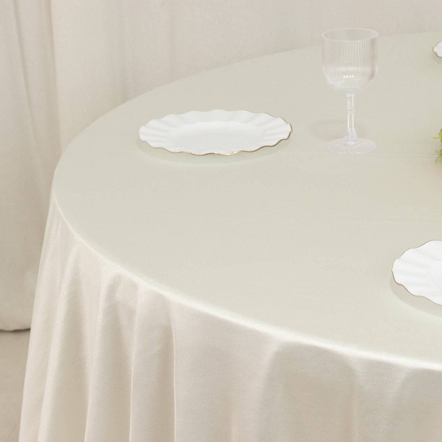 132" Shimmer Pearl White Scuba Round Tablecloth, Wrinkle Free Seamless Polyester Table Cover for 6 Foot Table With Floor-Length Drop
