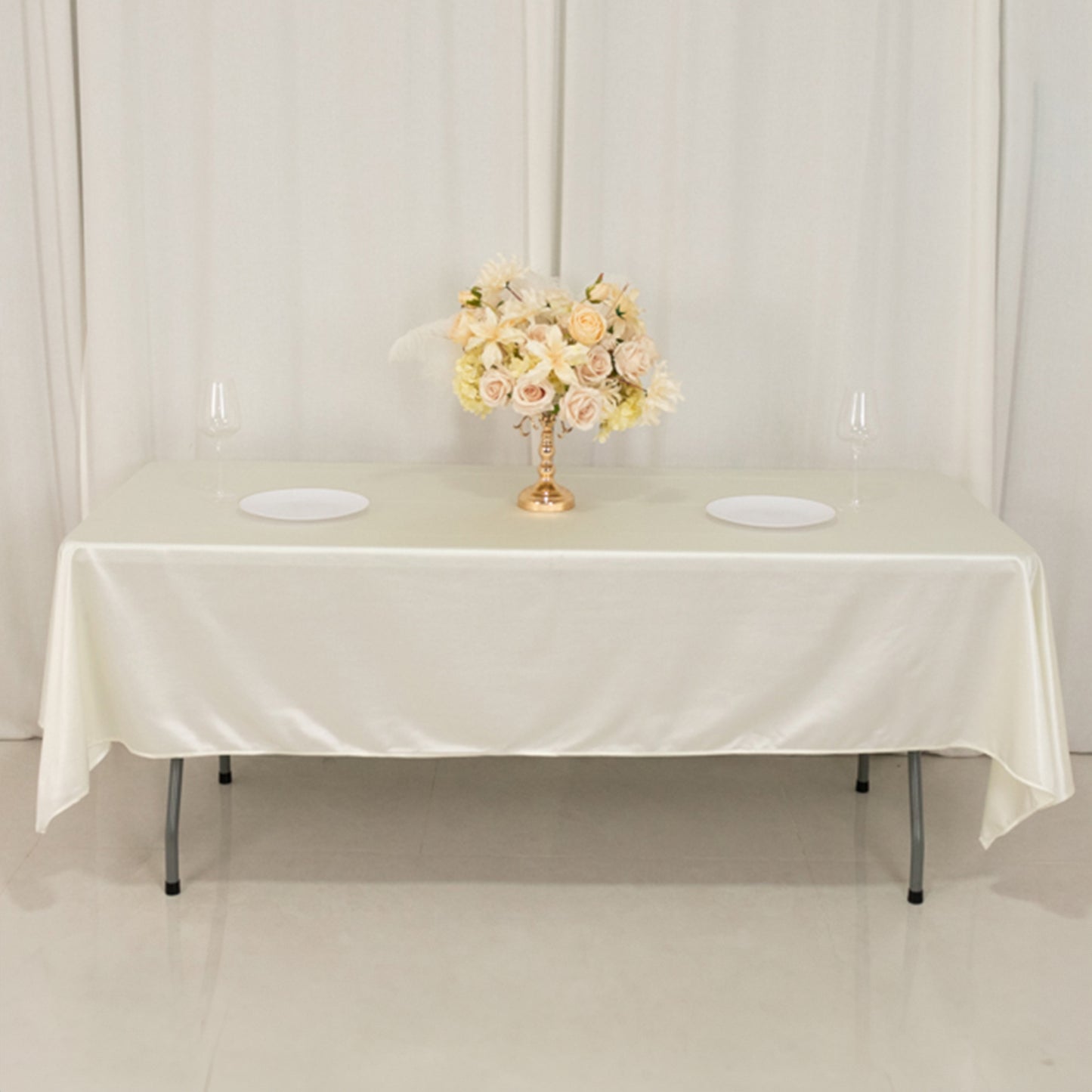 60"x102" Shimmer Pearl White Scuba Rectangle Tablecloth, Wrinkle Free Seamless Premium Polyester Table Cover