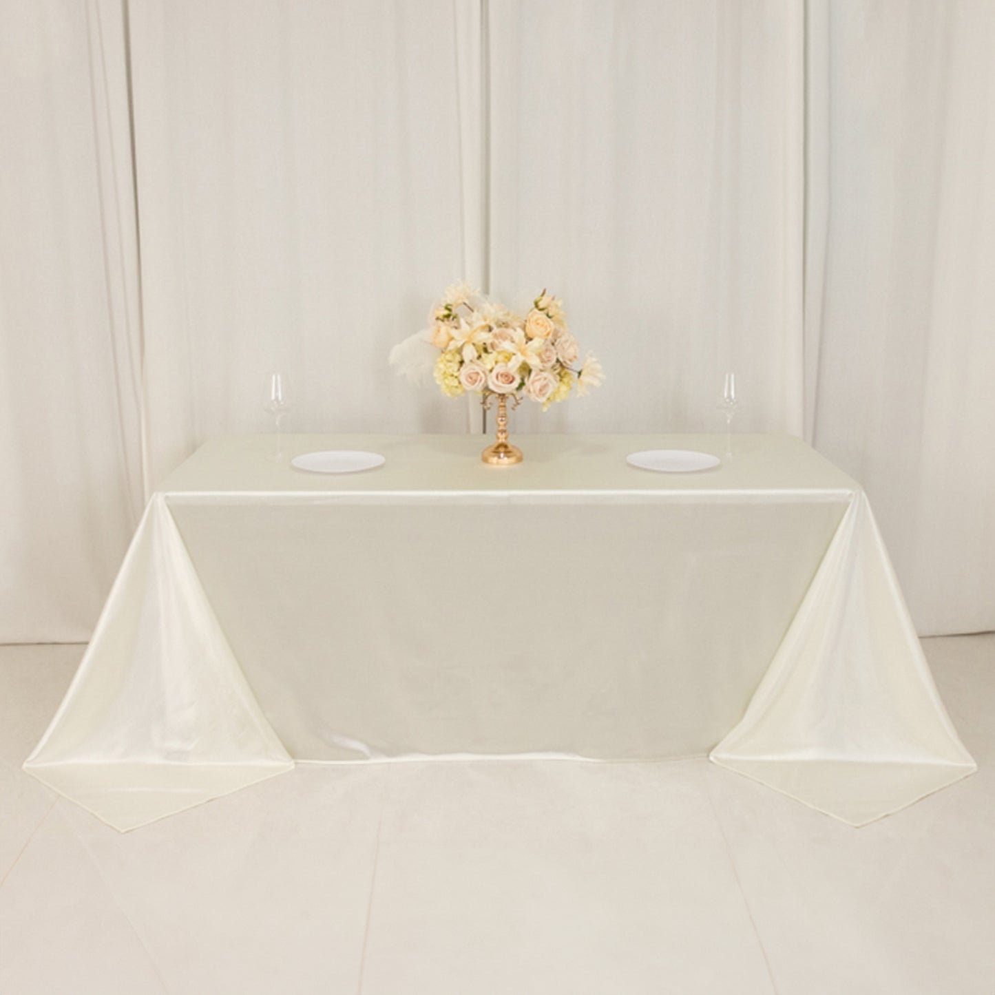 90"x132" Shimmer Pearl White Scuba Rectangle Tablecloth, Wrinkle Free Seamless Premium Polyester Table Cover for 6 Foot Tables With Floor-Length Drop