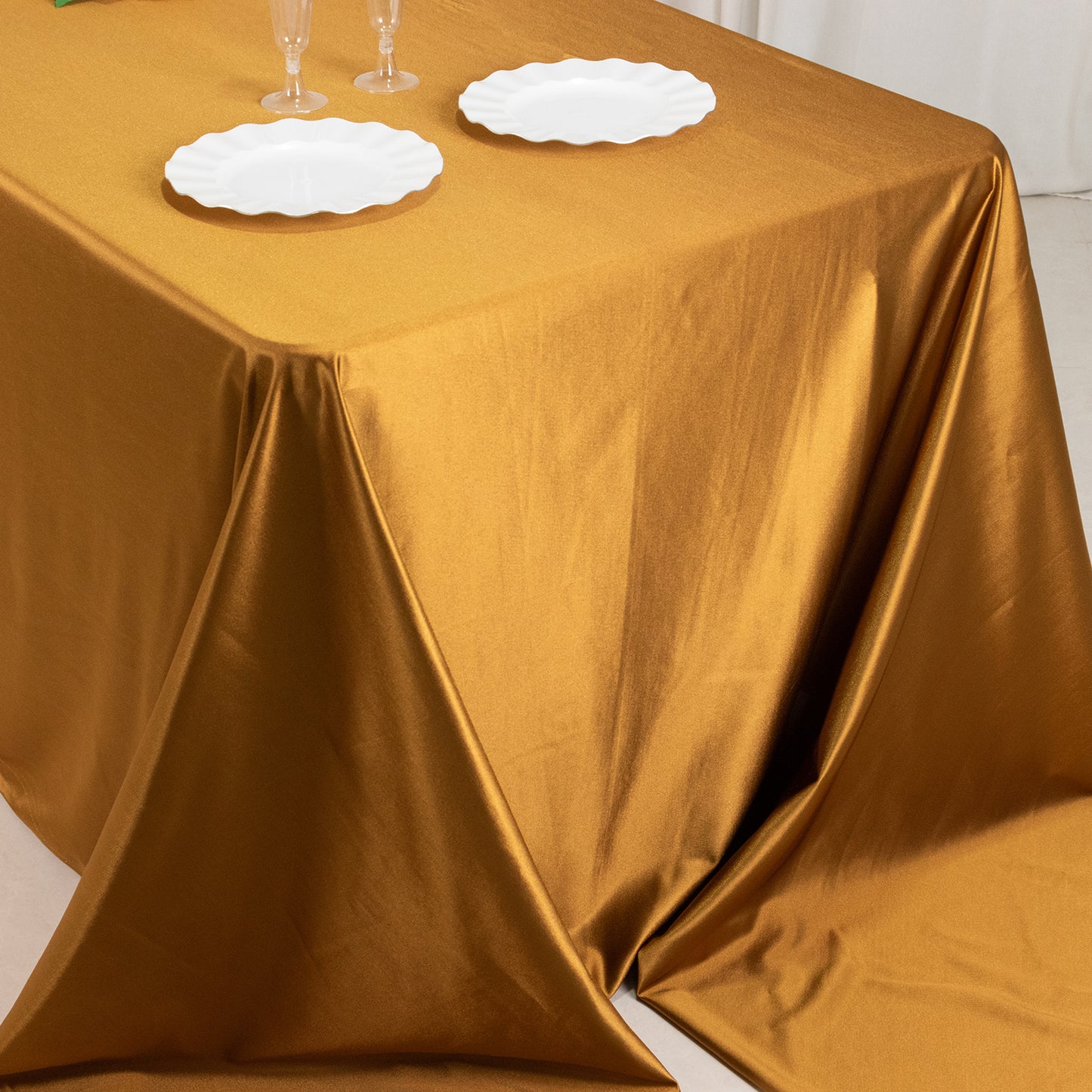 90"x156" Shimmer Gold Premium Scuba Rectangle Tablecloth, Wrinkle Free Seamless Polyester Tablecloth for 8 Foot Table With Floor-Length Drop