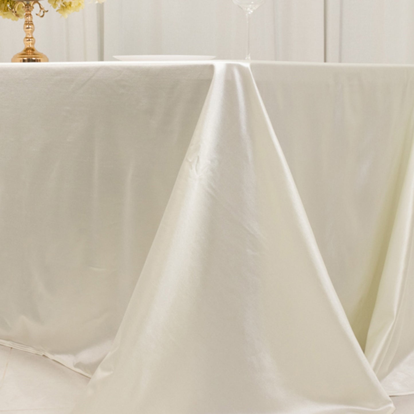 90"x156" Shimmer Pearl White Scuba Rectangle Tablecloth, Wrinkle Free Seamless Premium Polyester Table Cover for 8 Foot Tables With Floor-Length Drop