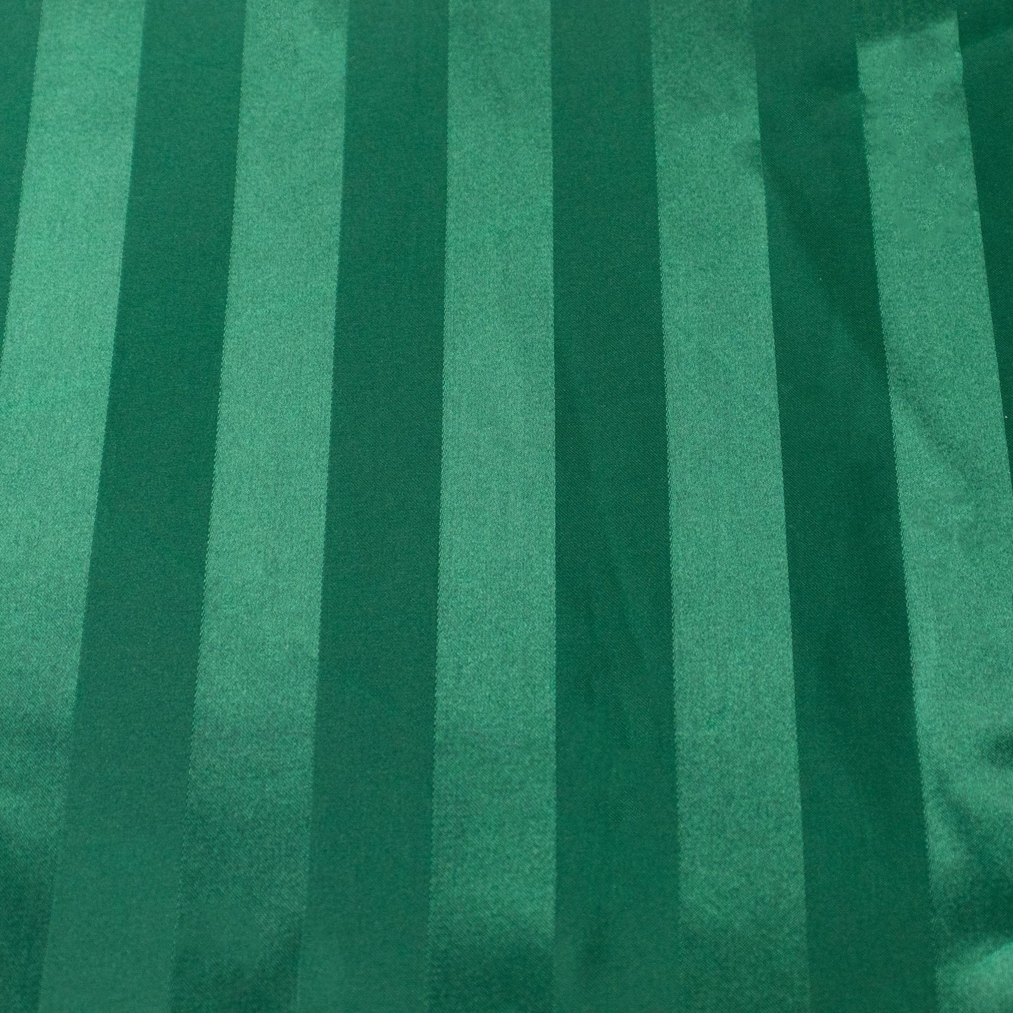 Hunter Emerald Green Satin Stripe Tablecloth #whtbkgd