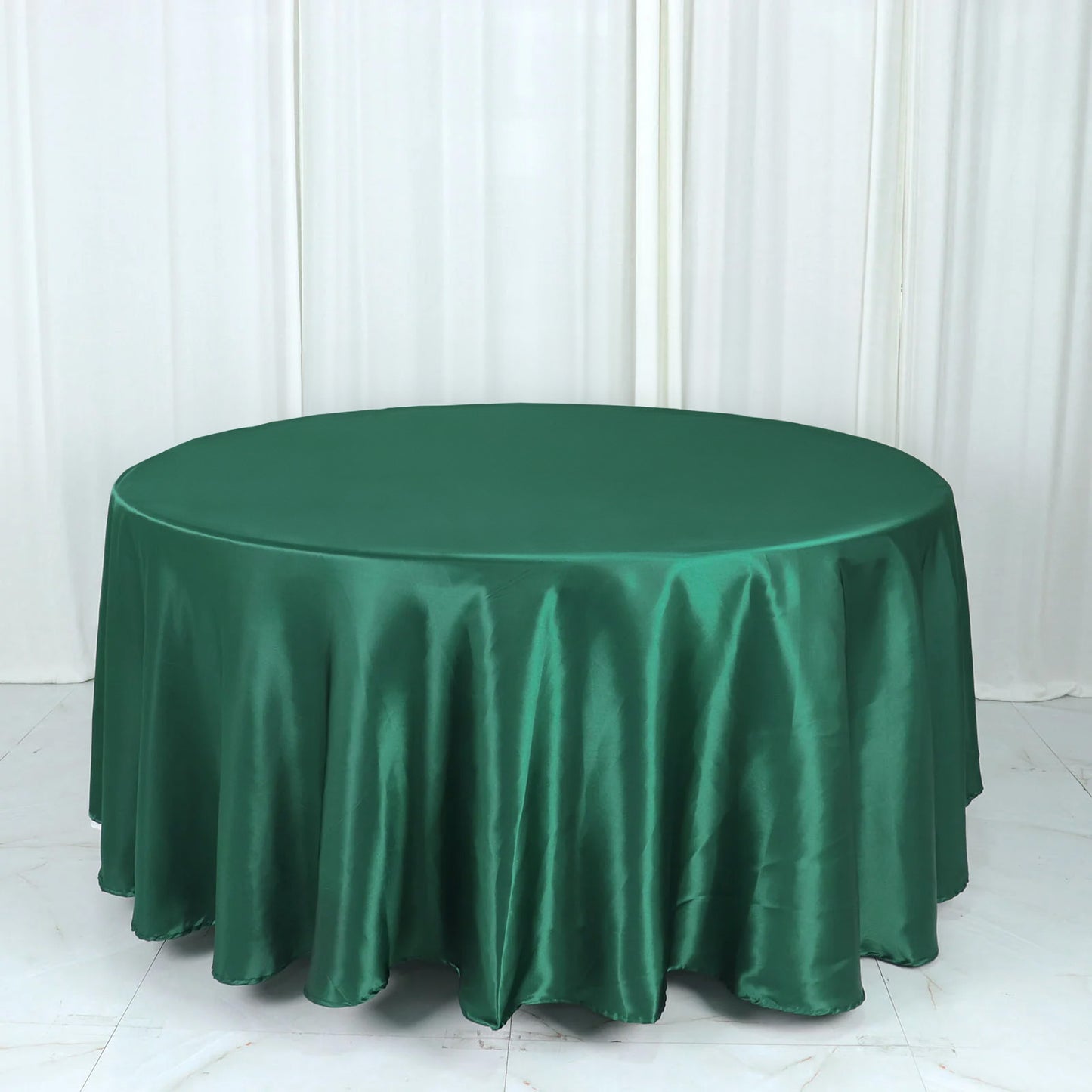 108" Hunter Emerald Green Seamless Satin Round Tablecloth