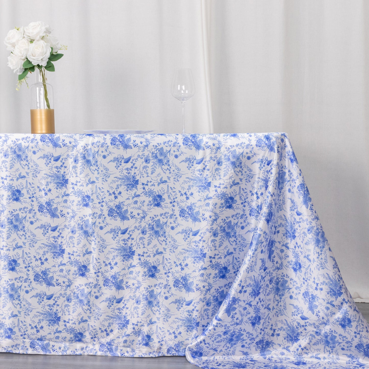 90"x156" White Blue Seamless Satin Rectangular Tablecloth in French Toile Floral Pattern, Wrinkle Resistant Tablecloth for 8 Foot Table With Floor-Length Drop