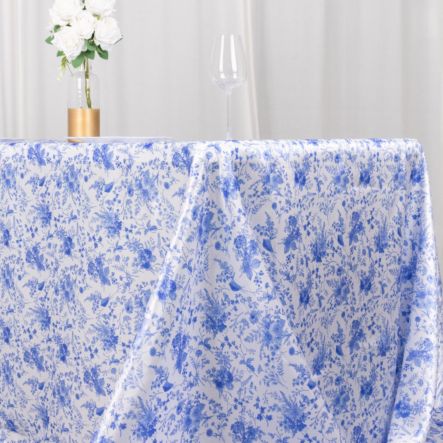 90"x156" White Blue Seamless Satin Rectangular Tablecloth in French Toile Floral Pattern, Wrinkle Resistant Tablecloth for 8 Foot Table With Floor-Length Drop