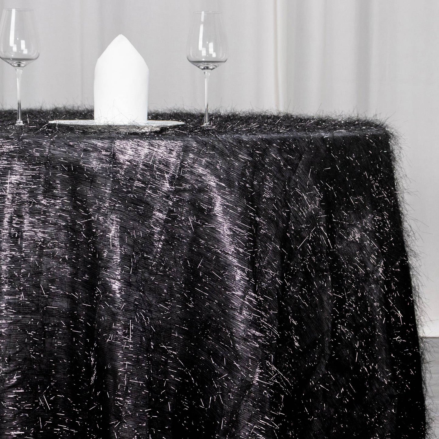 120" Black Metallic Premium Tinsel Shag Round Tablecloth, Shimmery Metallic Fringe Polyester Tablecloth