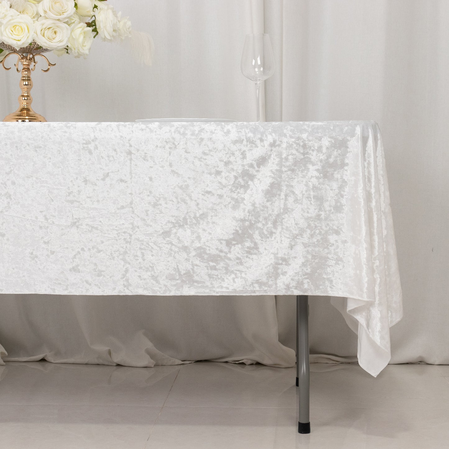 60"x102" White Premium Crushed Velvet Rectangular Tablecloth