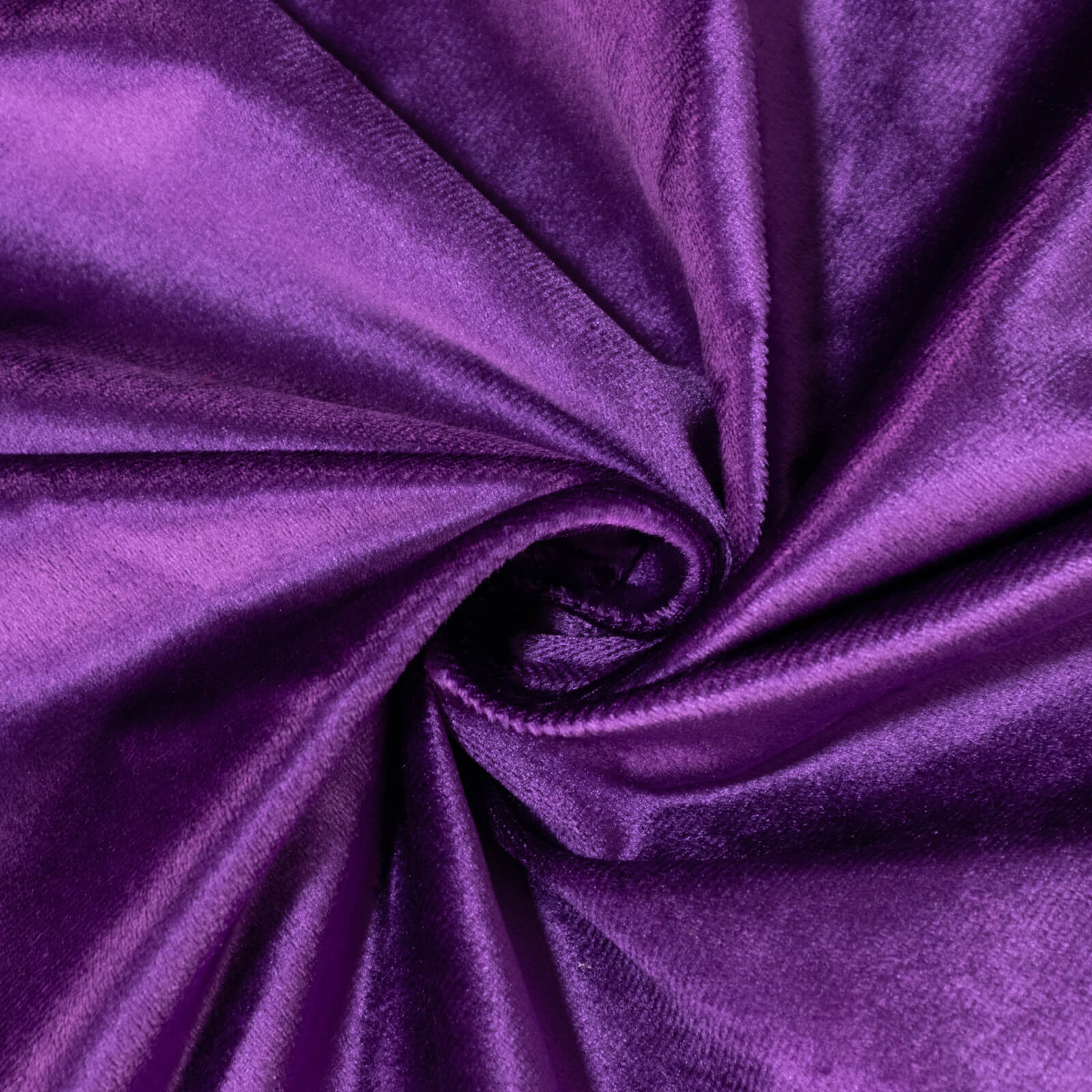 Premium velvet purple round tablecloth, soft and reusable.