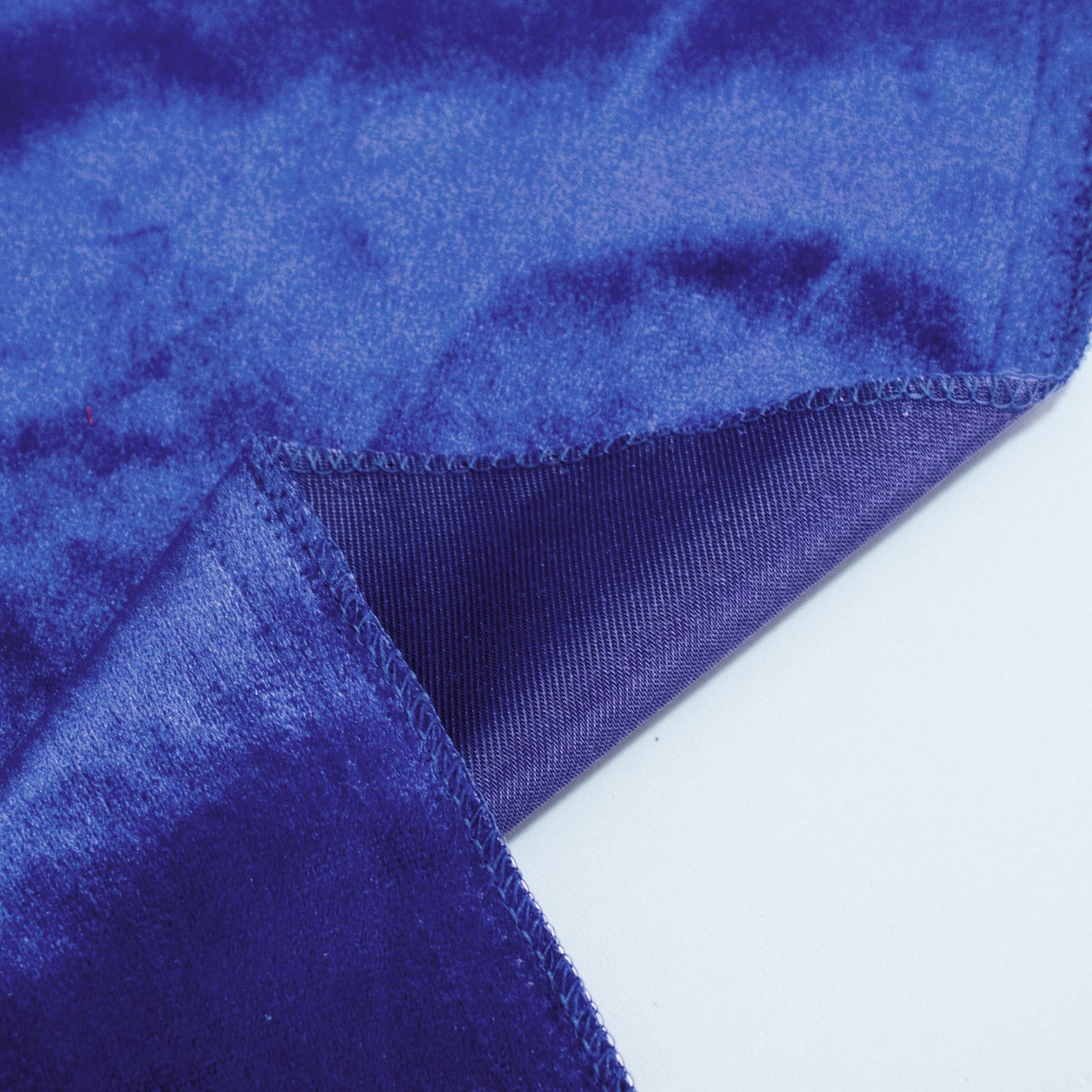 Royal Blue Premium Velvet Round Tablecloth, Soft & Seamless Cover