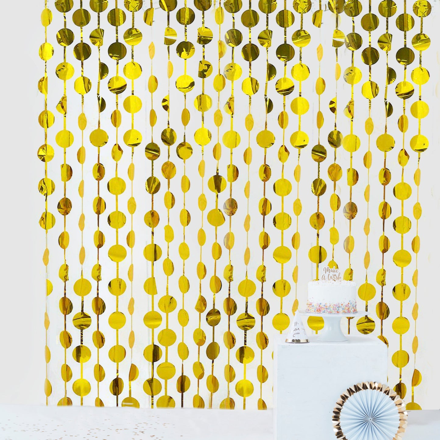 Gold Round Chain Foil Fringe Curtain Party Backdrop, Metallic Gold Tinsel Streamer Party Decor - Door Window Foil Curtain - 3ftx6.5ft