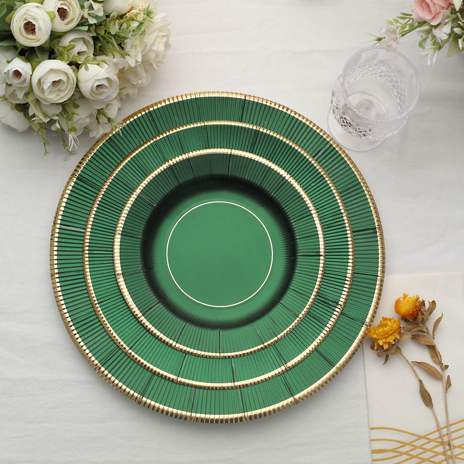 25 Pack | 13inch Hunter Emerald Green Sunray Disposable Serving Plates