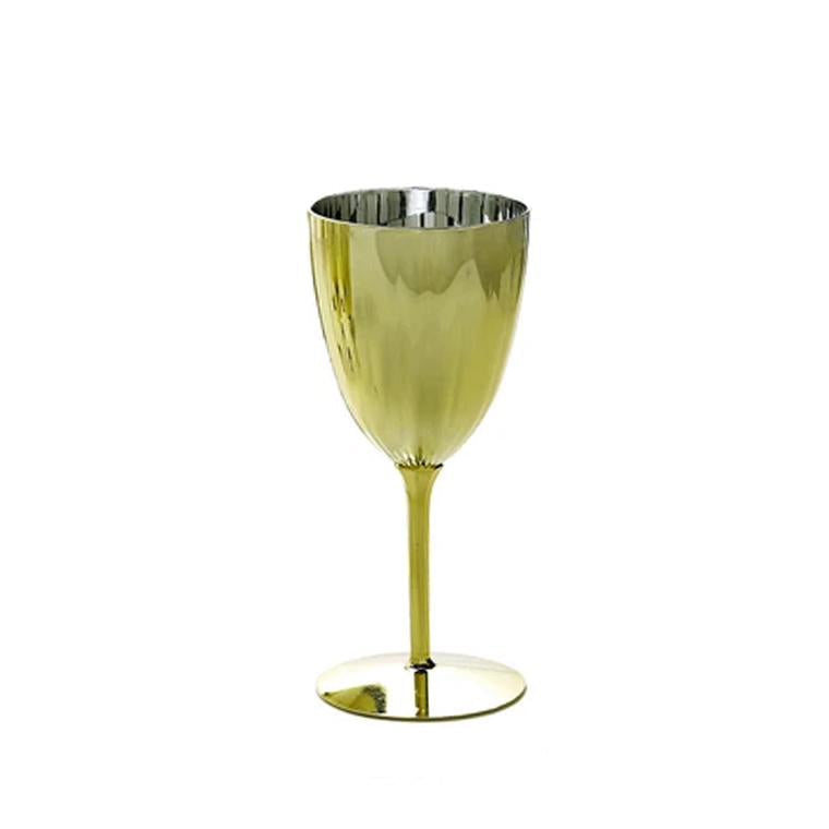 Gold 8oz disposable wine glasses in a 6 pack.