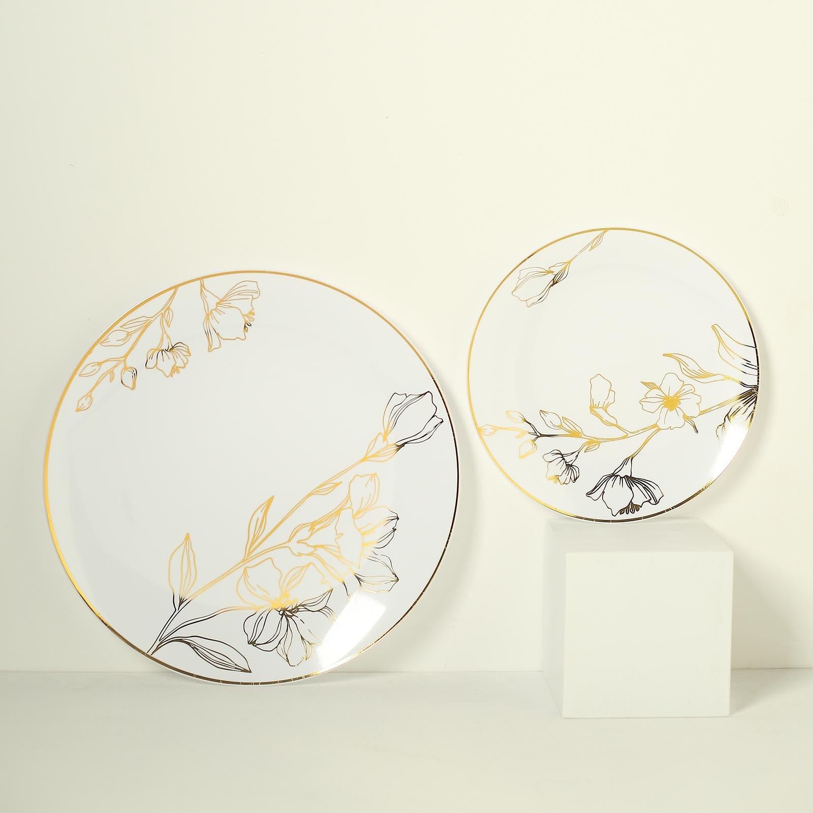 White & Gold 10 Inch X 7 Inch Disposable Round White & Gold Plastic Floral Round Dinner And Dessert Party Plates - 20 Pack