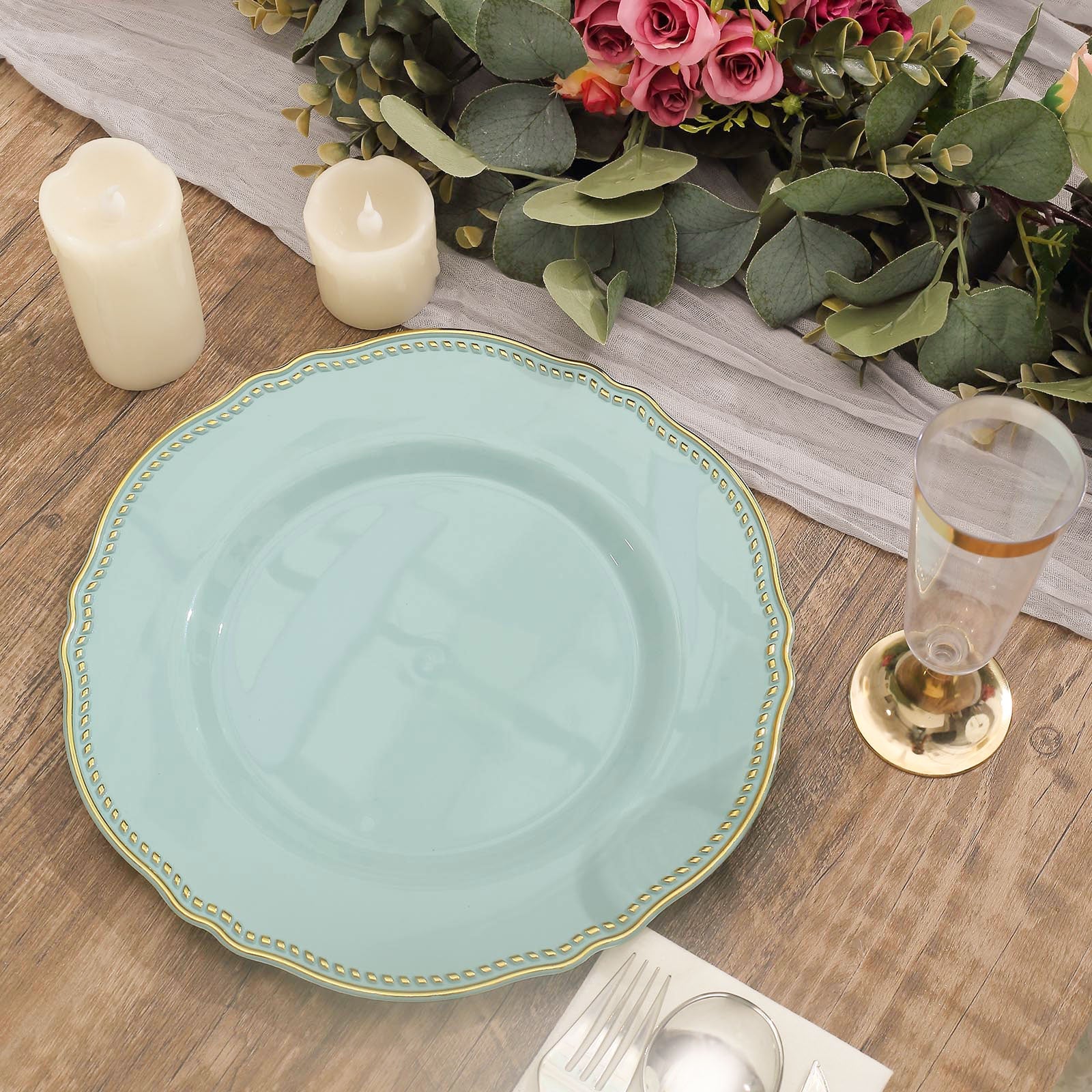 10" Jade plastic dinner plate with gold scalloped rim, perfect for parties.
