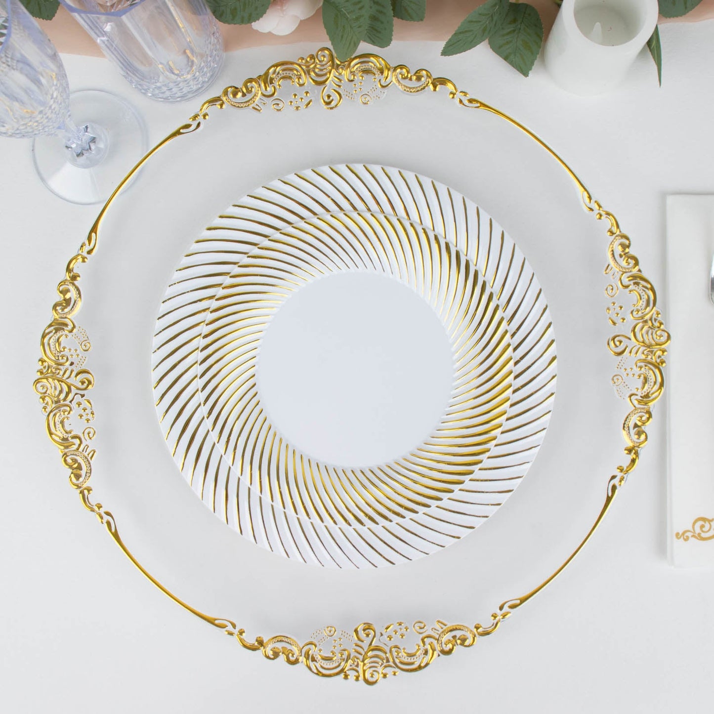 10 Pack | 7inch White / Gold Swirl Rim Plastic Dessert Appetizer Plates
