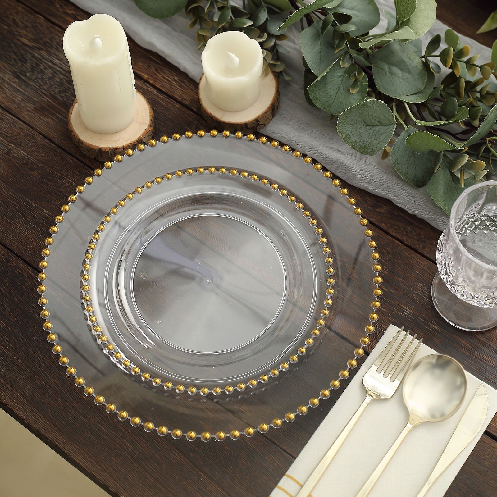 Pack Of 8 Inch Disposable Appetizer Plates In Clear Plastic With Gold Beaded Rim