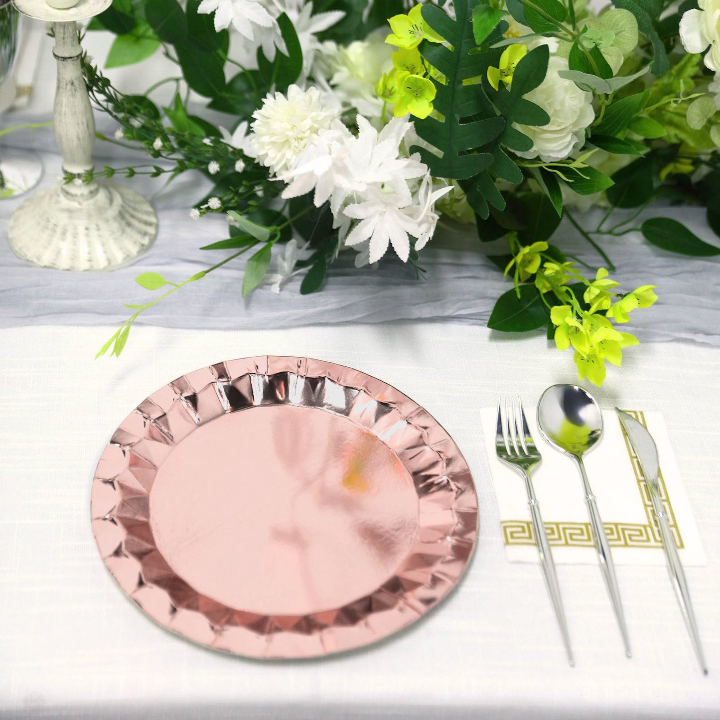 25 Pack 9" Geometric Metallic Rose Gold Foil Dinner Paper Plates, Disposable Party Plates - 400 GSM