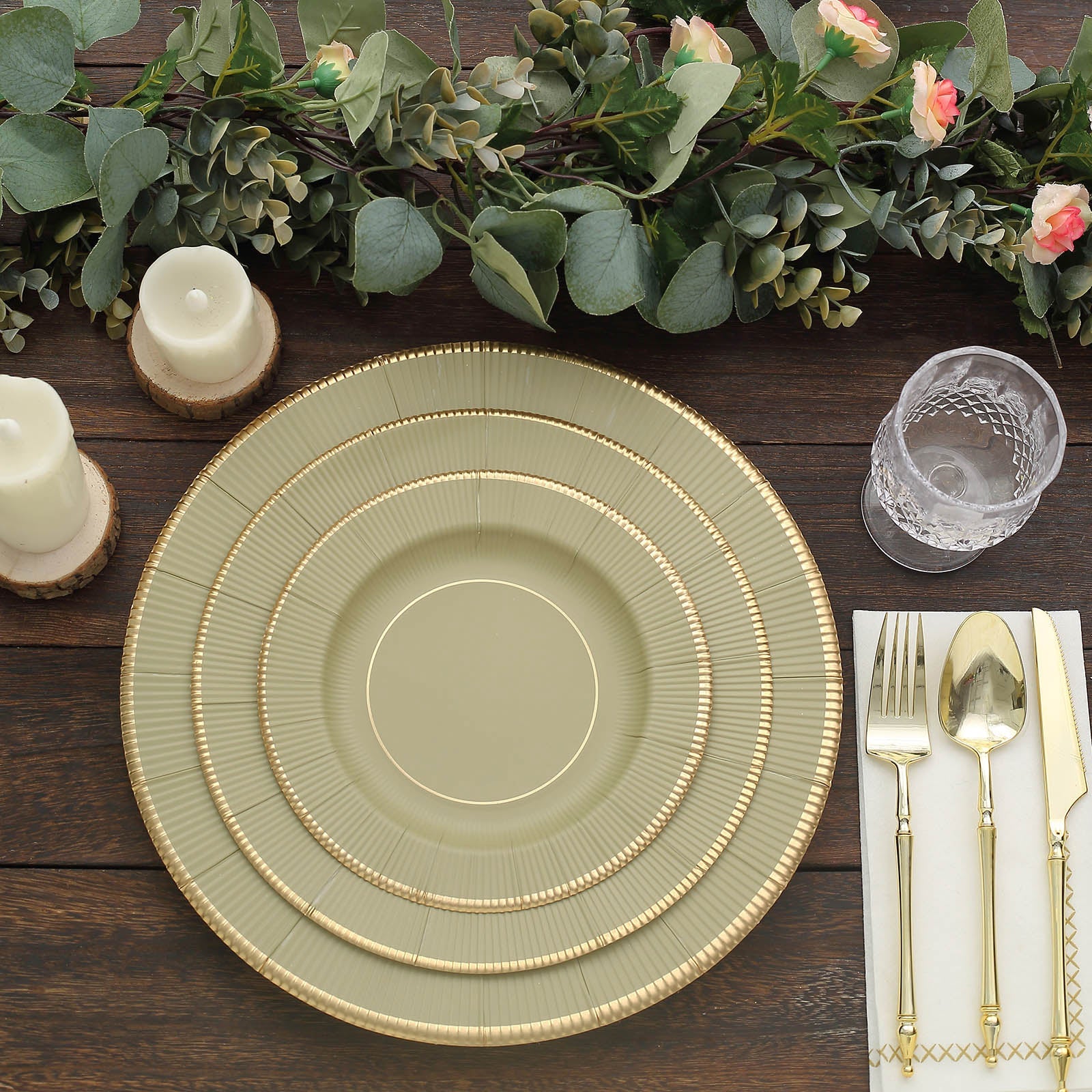 25 Pack | 10inch Khaki Gold Rim Sunray Heavy Duty Paper Dinner Plates