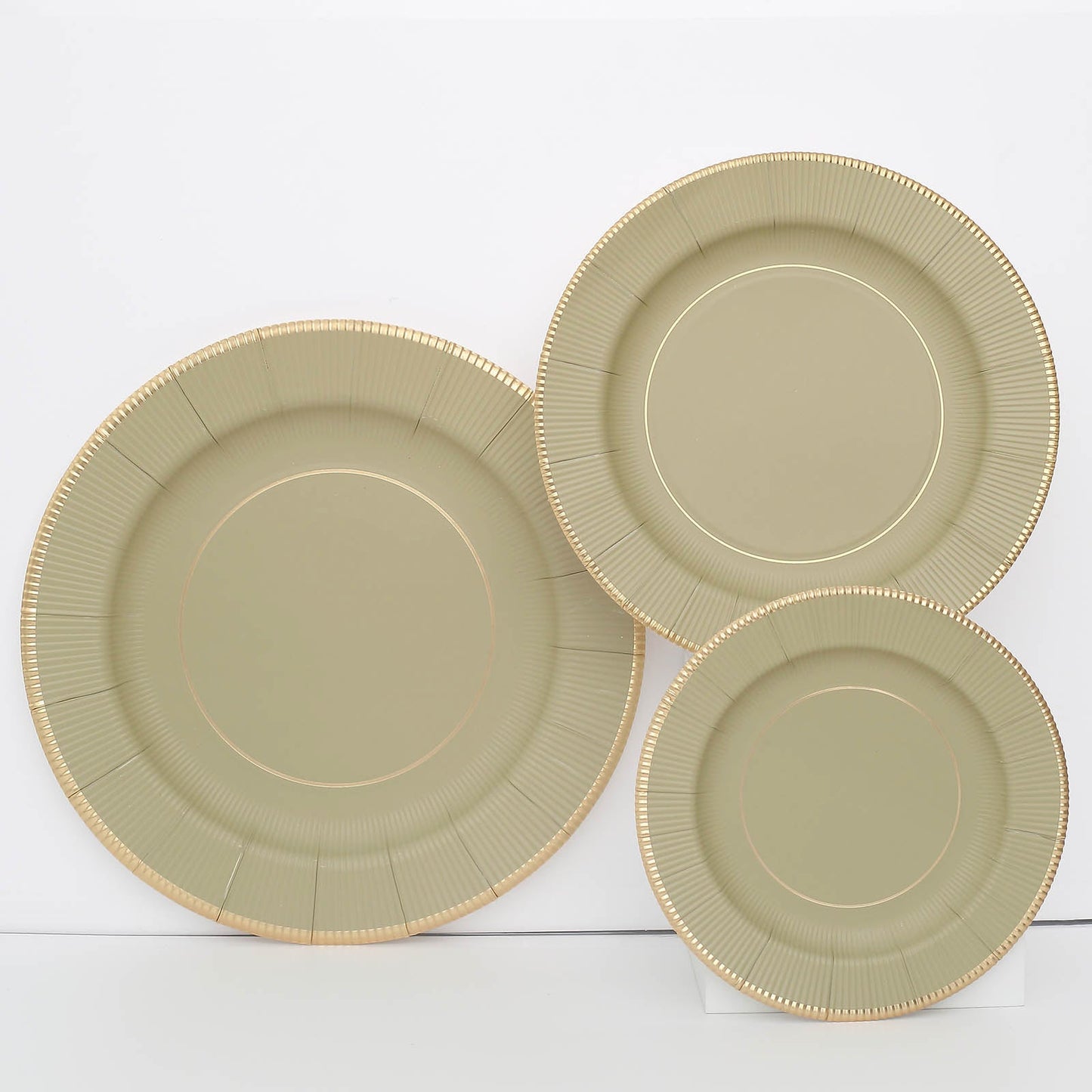 25 Pack | 10" Khaki Gold Rim Sunray Disposable Dinner Plates, Heavy Duty Paper Party Plates - 350 GSM