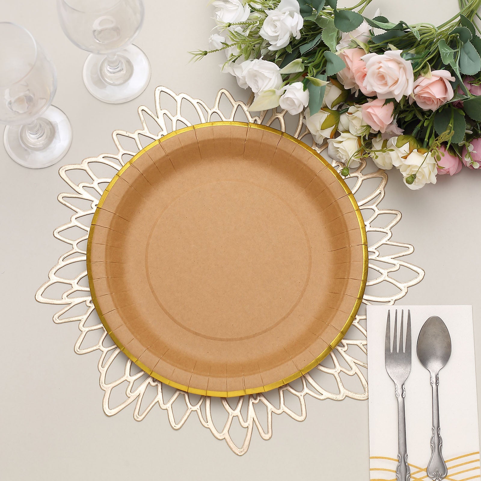 10 Inch Size Natural Kraft Feet Paper Dessert Plates With Gold Lined Rim