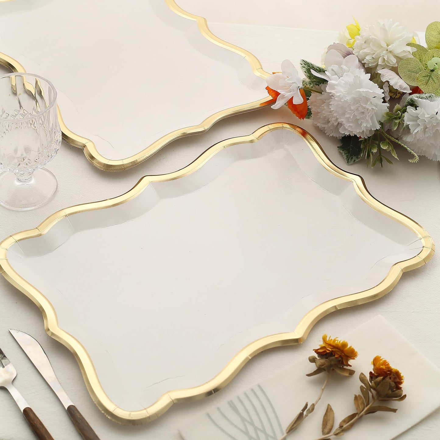 Heavy Duty White Rectangular Paper Serving Platters 