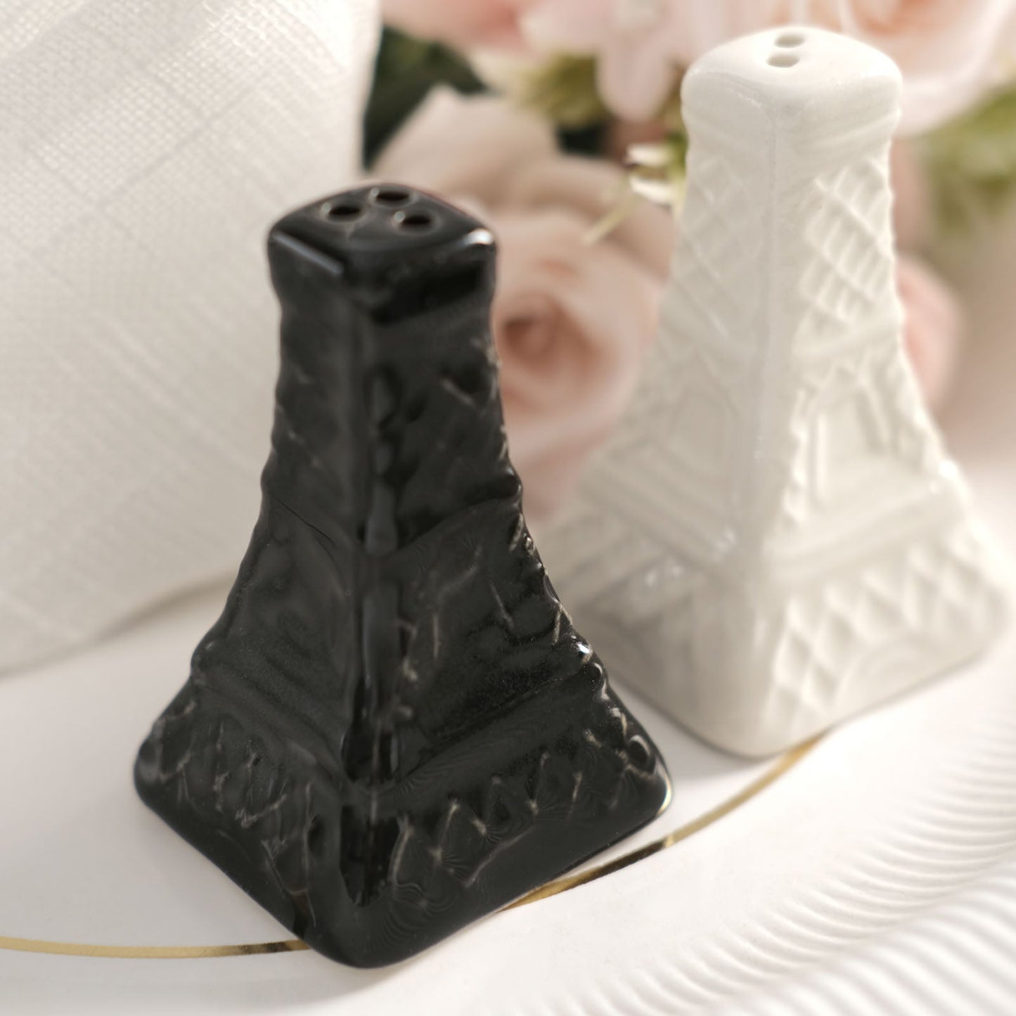 Vintage Party Favors Black & White Pre Packed Salt and Pepper Shakers Gift Box with Thank You Tag 3 Inch