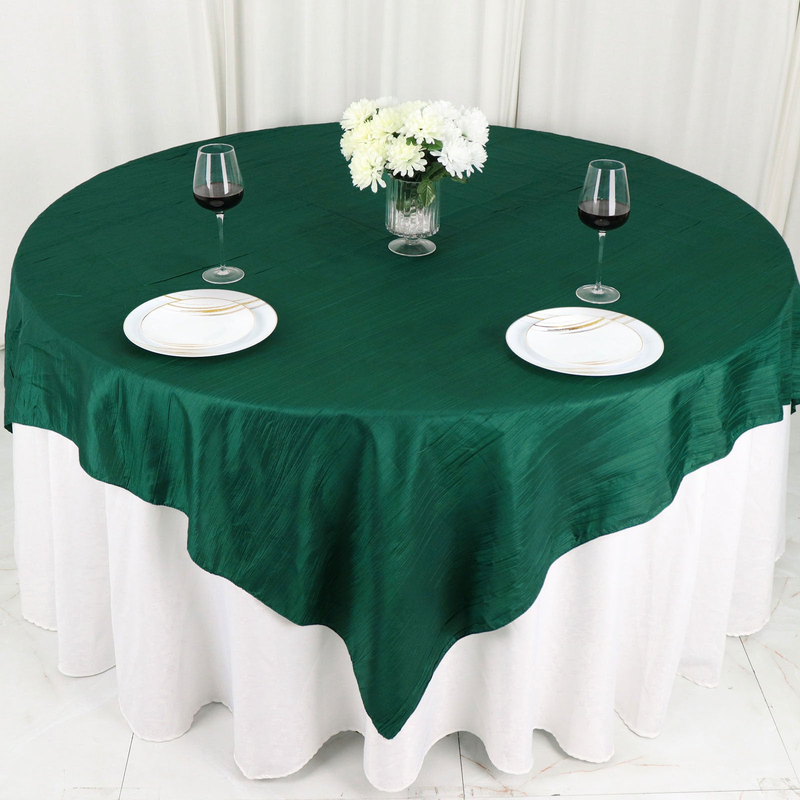 Crinkle Taffeta Accordion Hunter Emerald Green Square Table Overlay 72 Inch x 72 Inch 