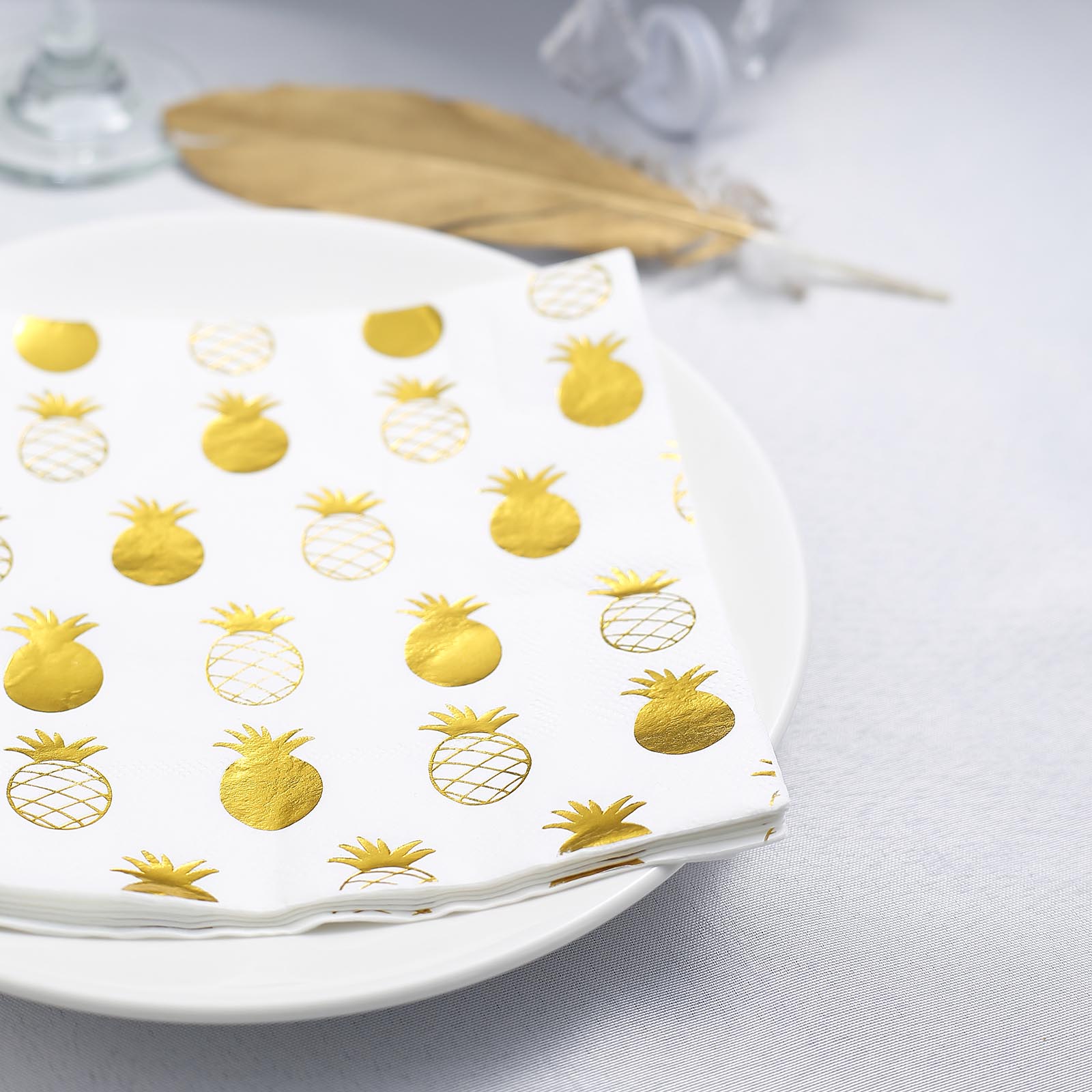 20 Pack Metallic Gold Paper Pineapple Cocktail 3 Ply Dinner Napkins