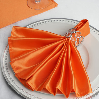 Luxurious Satin Texture for Dining