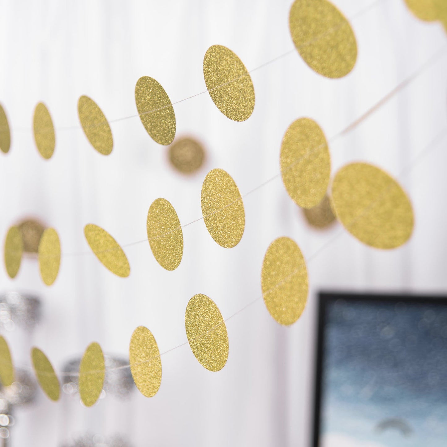 Gold circle dot paper garland banner hanging backdrop streamer.