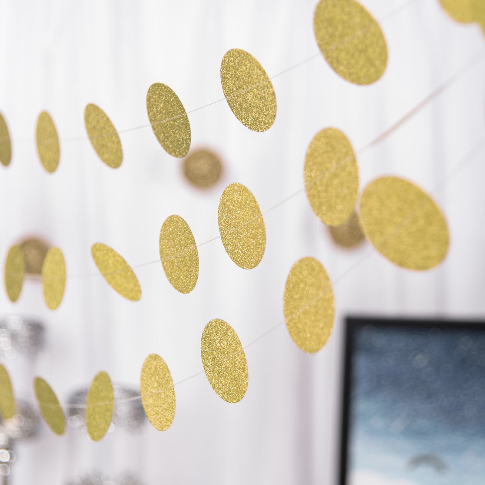 Gold circle dot paper garland banner hanging backdrop streamer.