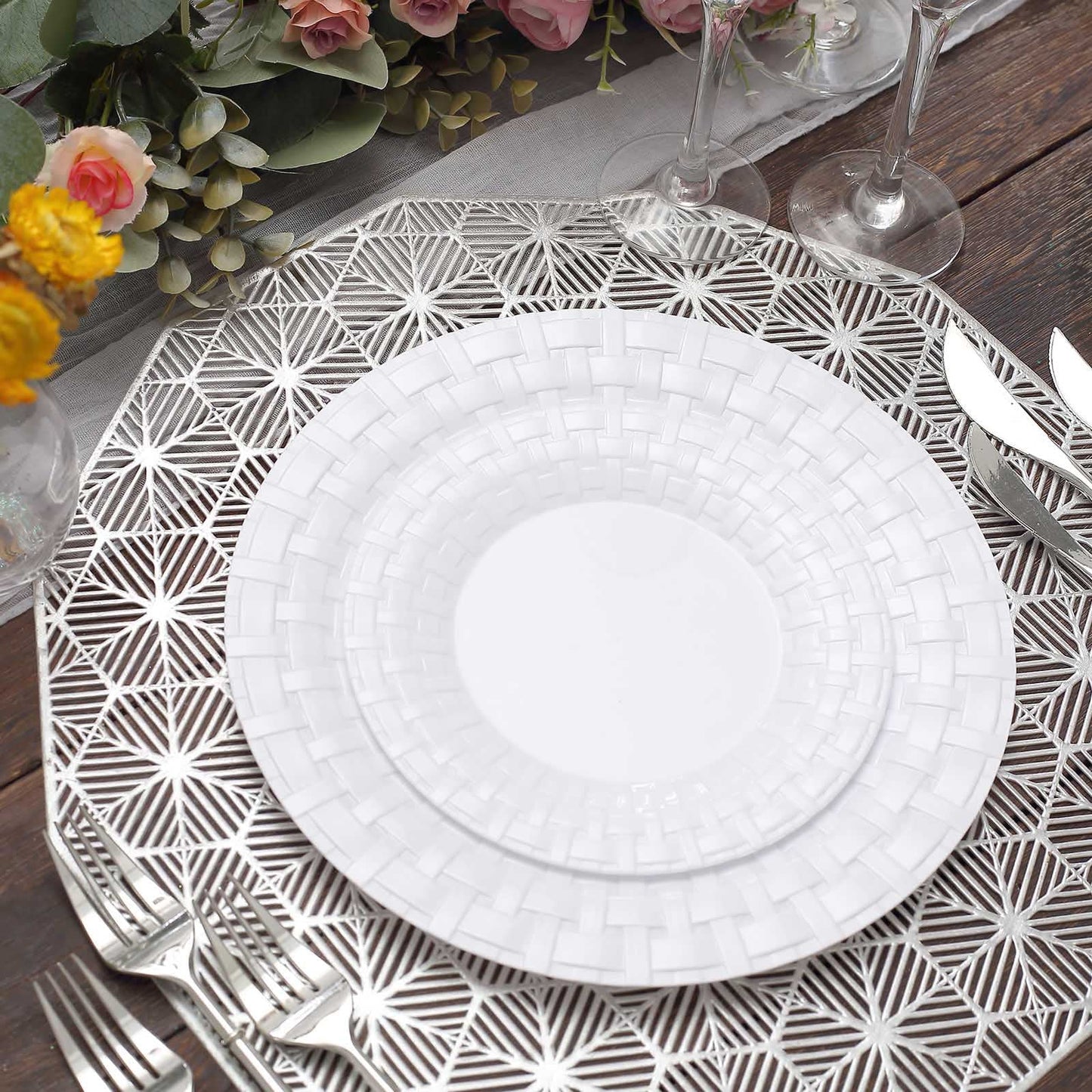 10 Pack | 7" White Basketweave Rim Plastic Salad Dessert Plates, Round Disposable Appetizer Plates