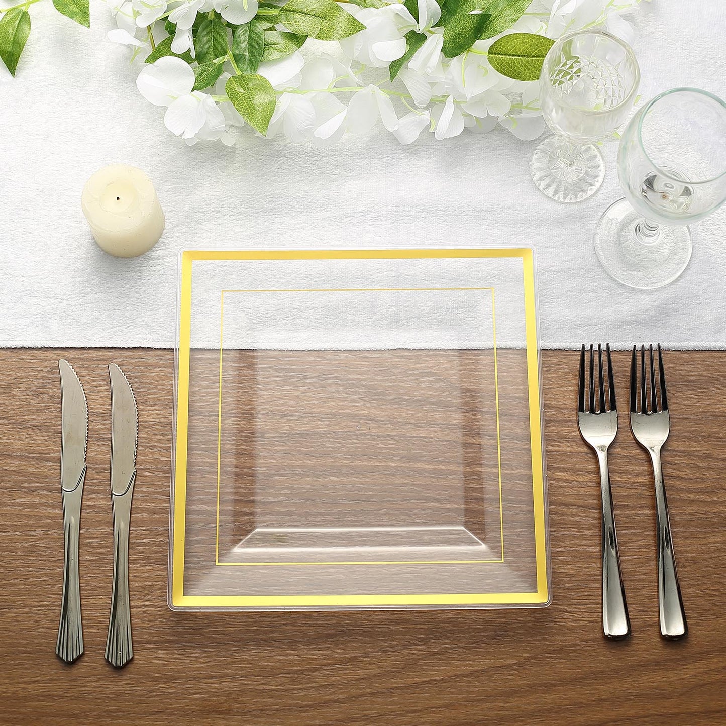 10 Pack - 10inch Gold Trim Clear Square Plastic Disposable Dinner Plates