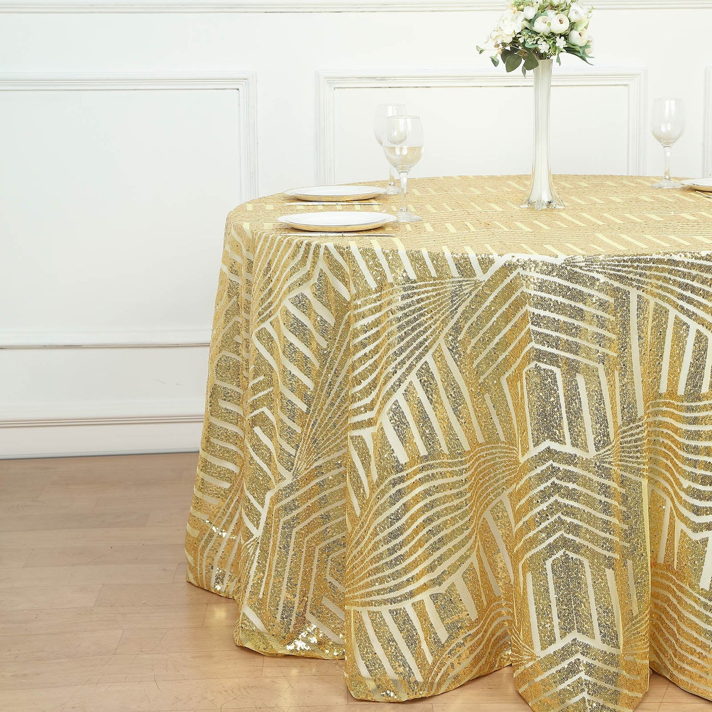 Gold sequin round tablecloth with diamond glitz design.