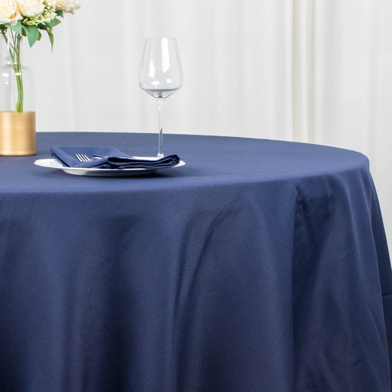 108inch Navy Blue 200 GSM Seamless Premium Polyester Round Tablecloth