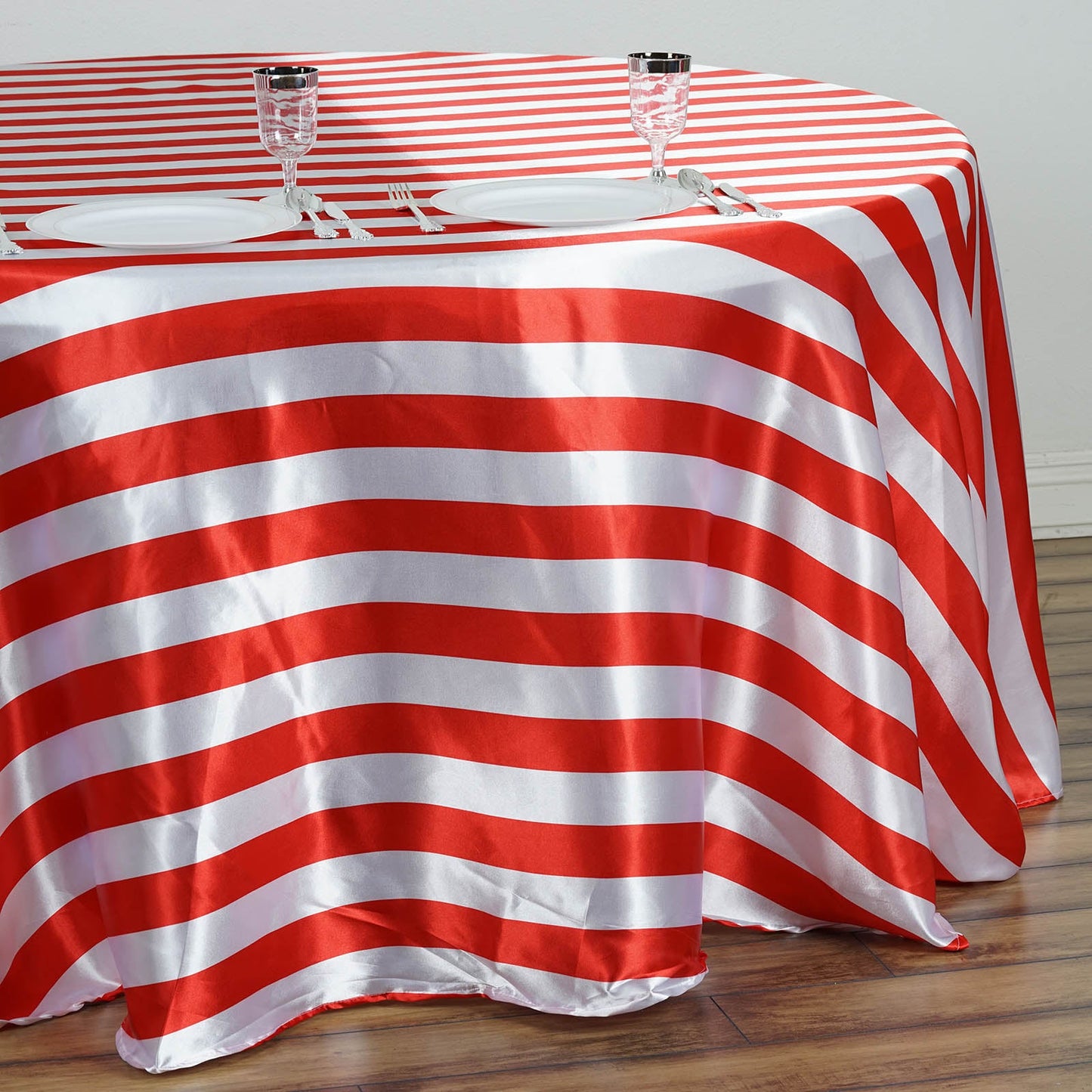 Red and white seamless stripe satin round tablecloth.