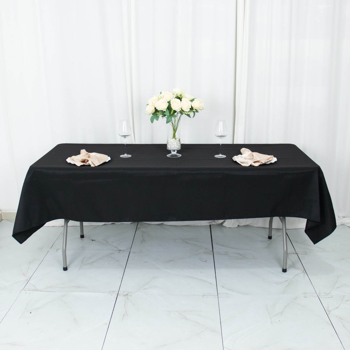 54x96inch Black 200 GSM Seamless Premium Polyester Rectangle Tablecloth