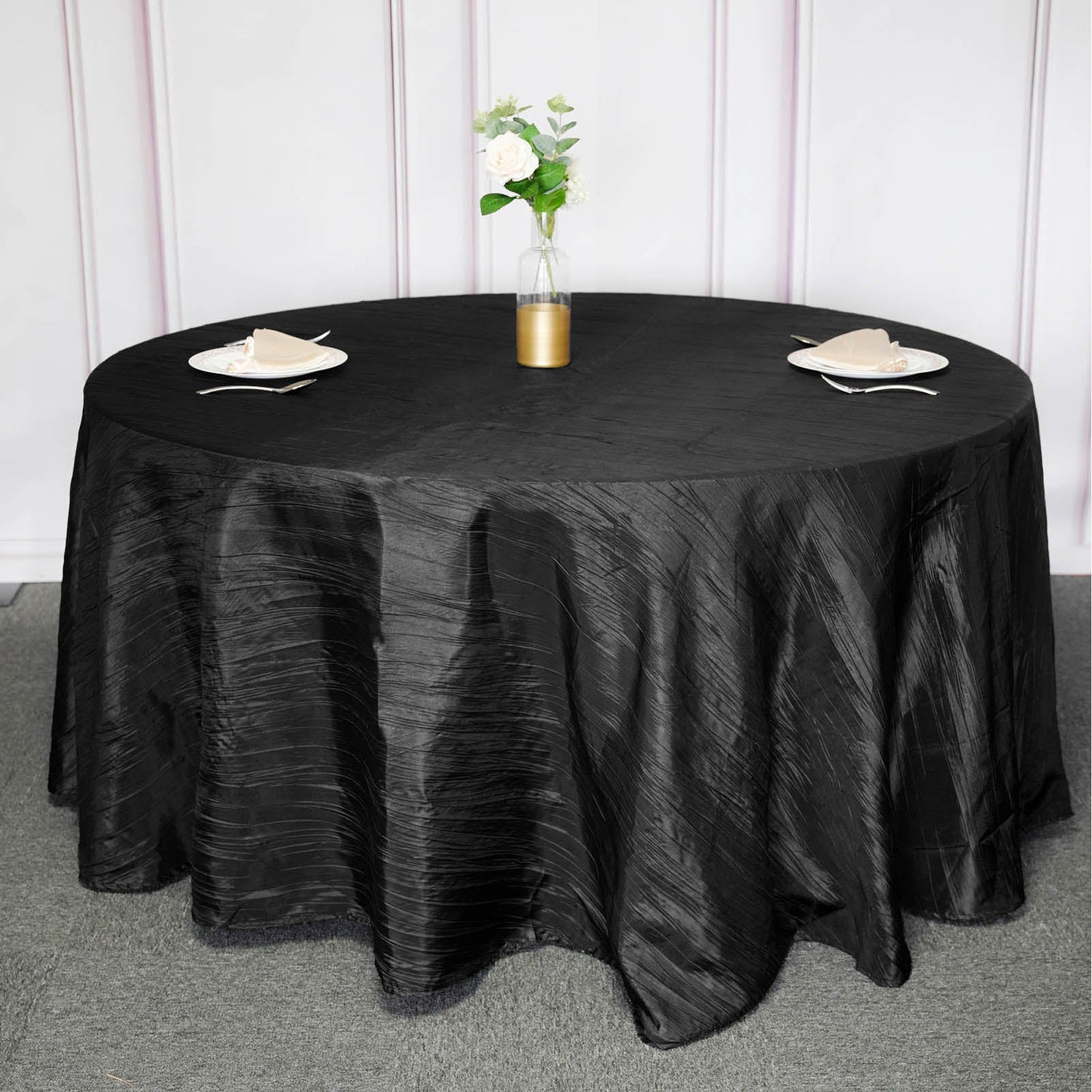 120" Black Seamless Accordion Crinkle Taffeta Round Tablecloth