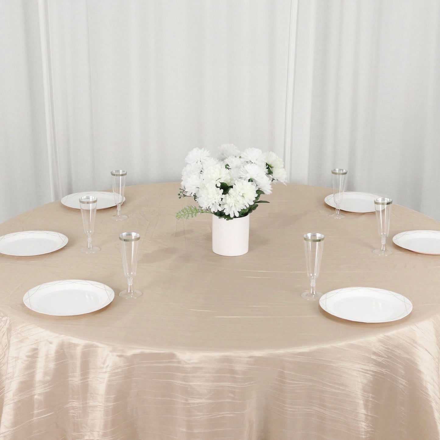 132 Inch Beige Crinkle Taffeta Tablecloth Round 