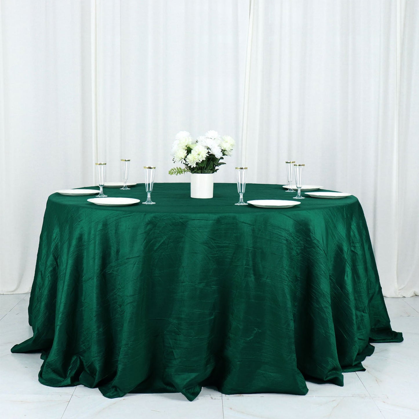 132" Hunter Emerald Green Accordion Crinkle Taffeta Seamless Round Tablecloth